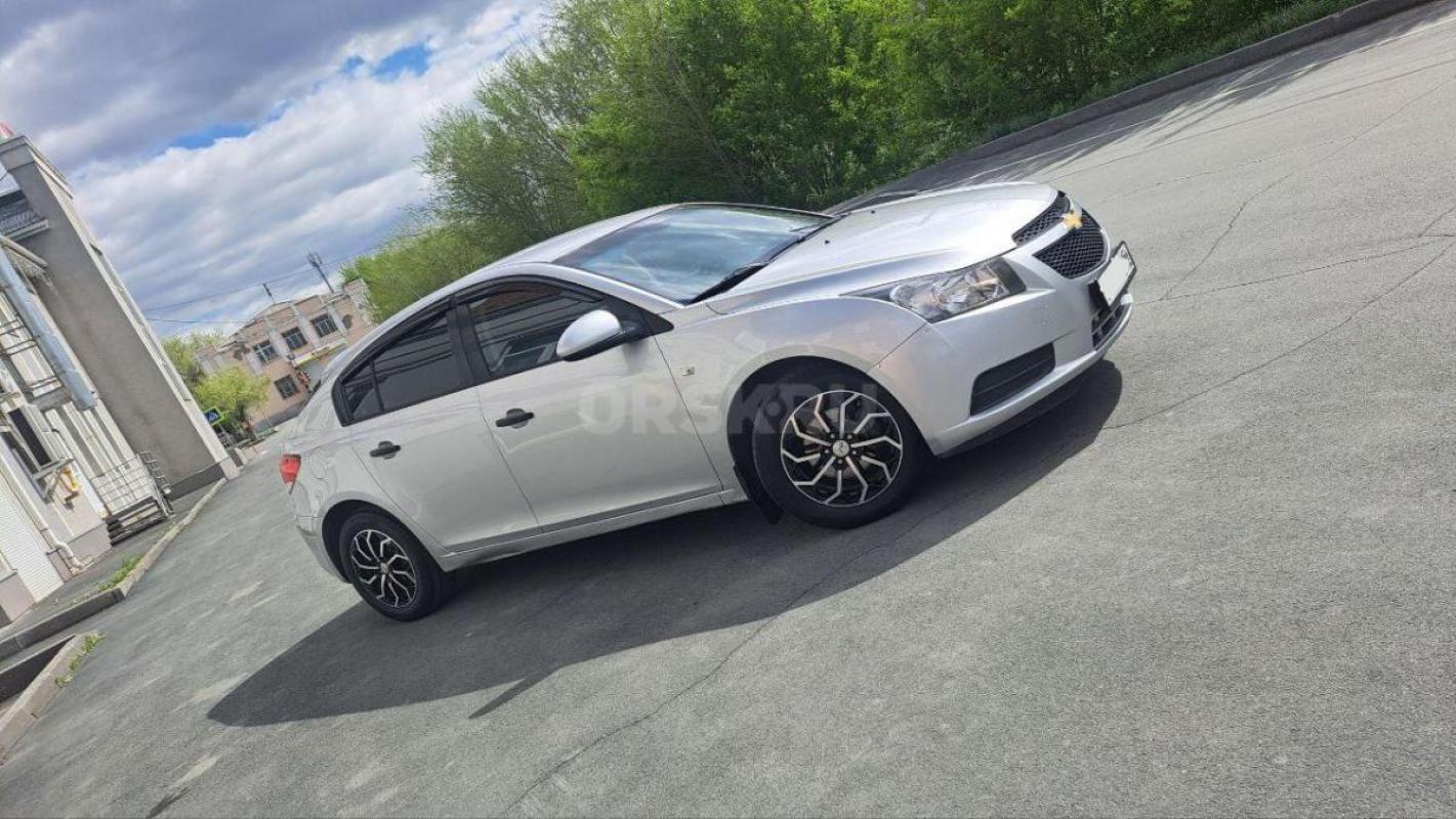 Chevrolet Cruze 2013г.э. 1.6 МТ. - Орск