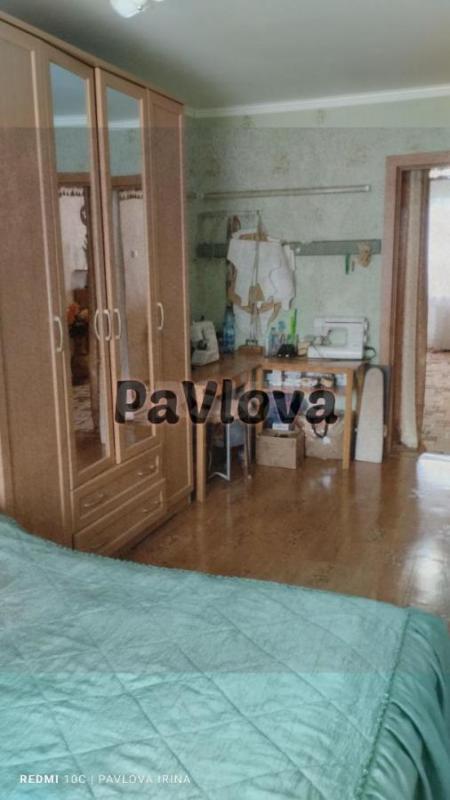 Продается двухкомнатная квартира, расположенная на 5 этаже пятиэтажного, панельного дома по адресу: - Орск
