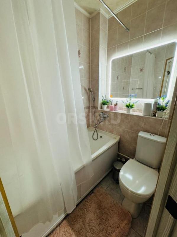 Продам квартиру на Строителей, 16 от собственника. - Орск