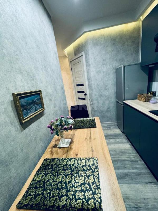Продам квартиру на Строителей, 16 от собственника. - Орск