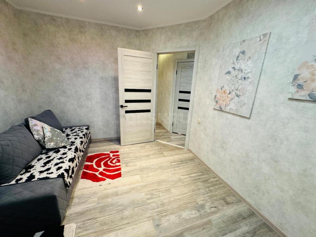 Продам квартиру на Строителей, 16 от собственника. - Орск