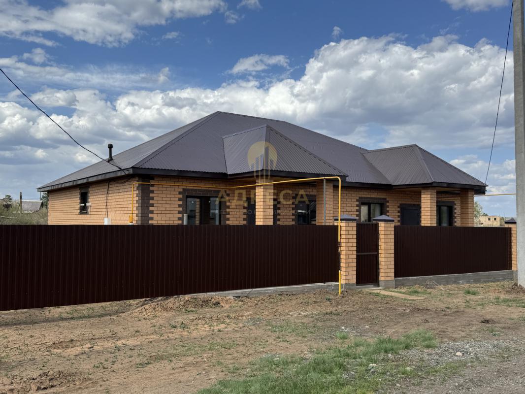 Предлaгaeм к продаже новый дoм дуплекс в с. - Подгородняя Покровка