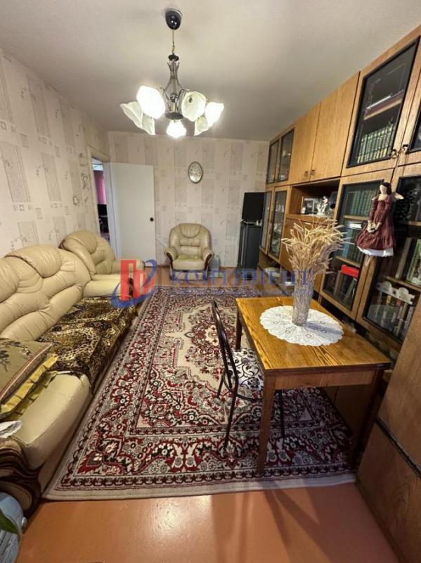 Продам очень тёплую трёхкомнатную квартиру. - Орск