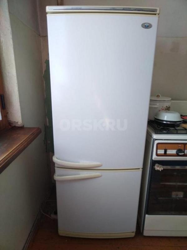 Продам холодильник Атлант в отличном рабочем состоянии. - Орск