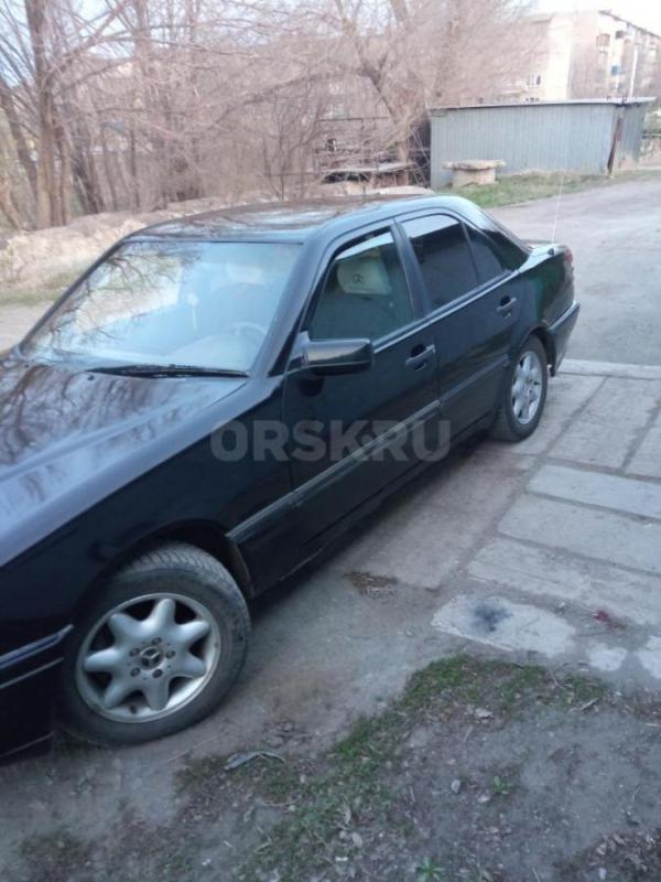 хороший торг или отдам донора --в основном кузов и ходовка----собственник,мотор цепной,90лс-----без - Новотроицк