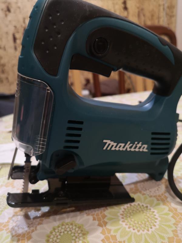 Продам электролобзик,, Makita"новый, куплен давно, не эксплуатировался. - Новотроицк