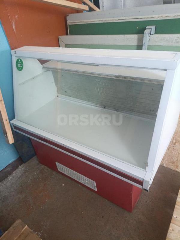 Продам холодильники не рабочие витринные вертикальные и горизонтальные. - Орск