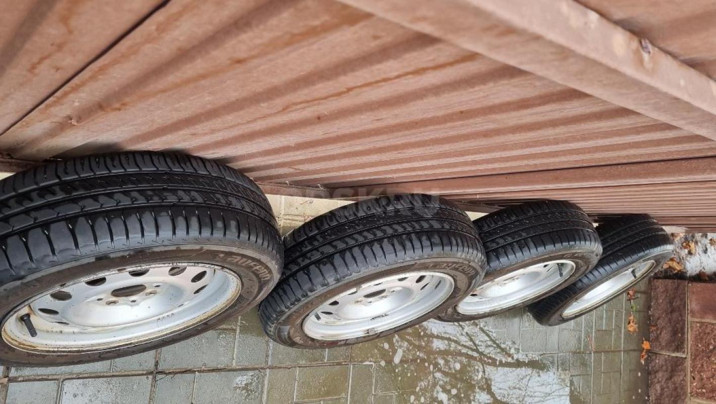 Продам комплект колес на новой летней резине LAUFENN G FIT EQ 175/65R14. - Орск