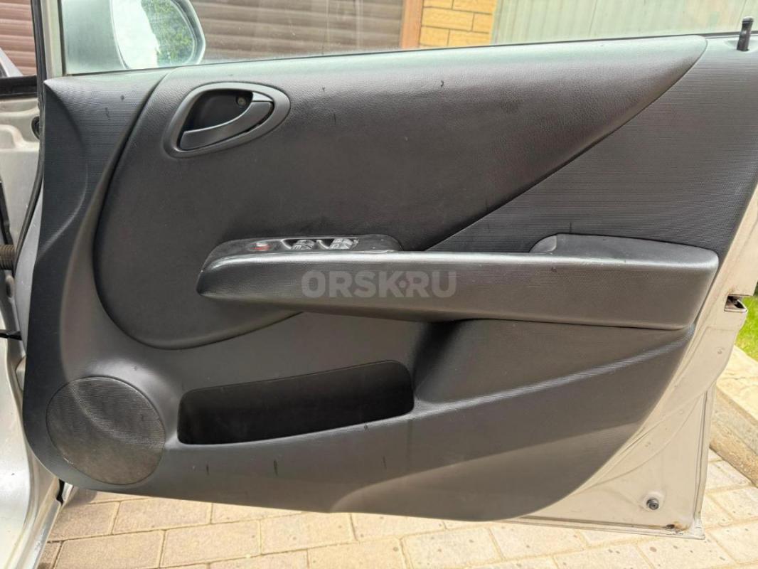 Продам Honda Fit 2002 г. - Орск