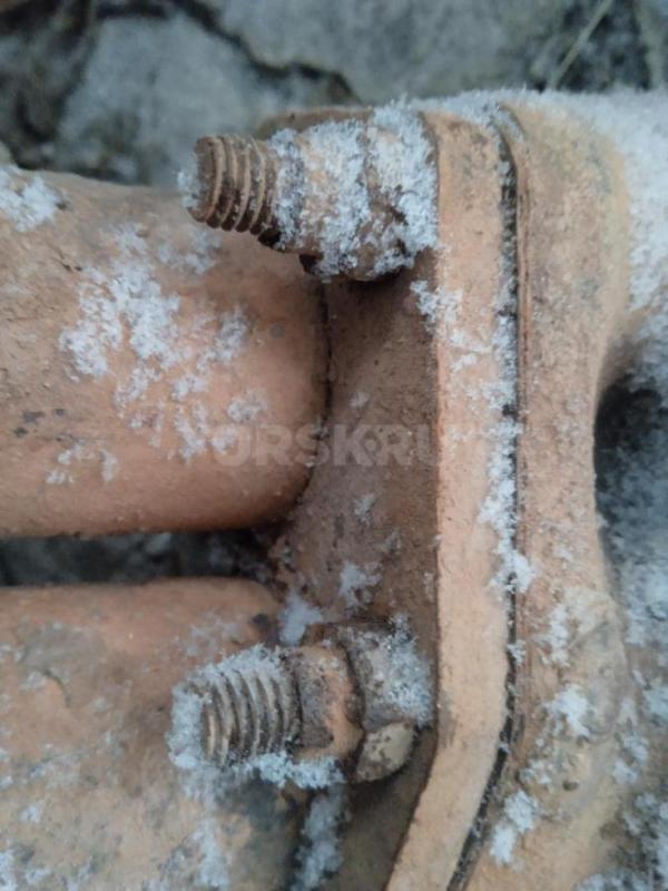 Продам на ваз 99,зеркала,крышка багажника,правый привод, выпускной коллектор с штанами. - Гай