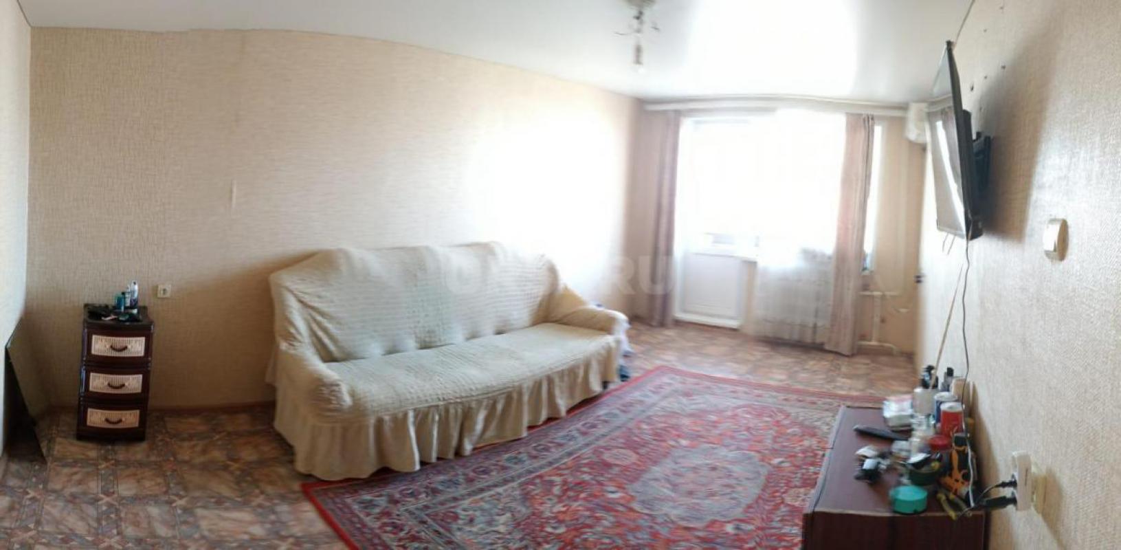 Квартира в хорошем состоянии, находится в панельном доме на 4/5. - Орск
