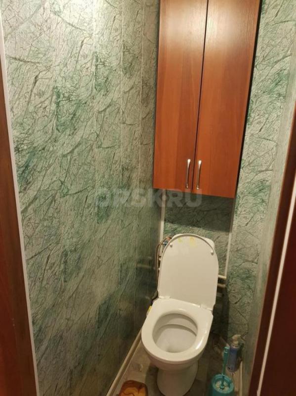 Сдам на длительный срок, двухкомнатную квартиру по адресу Короленко 144 А. - Орск