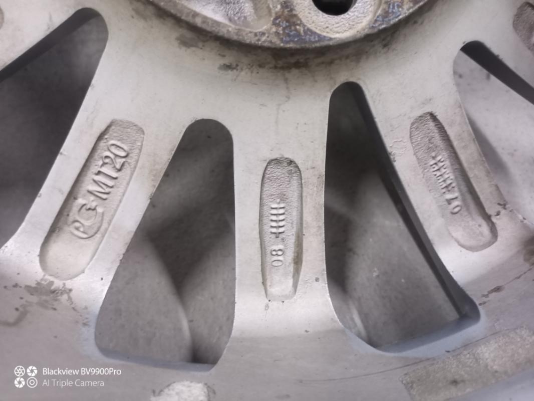 Продаются Лите диски на Ford Focus 2
6x15 5x108 ET 52.5 Dia 63.3
Могут подойти и на другие авто, смо - Новотроицк