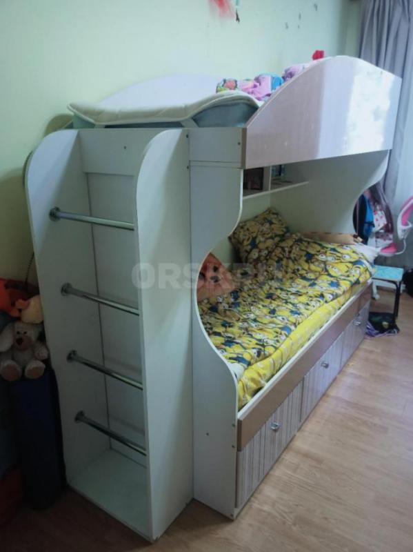 Продам кровать двухъярусная с матрасами. - Орск