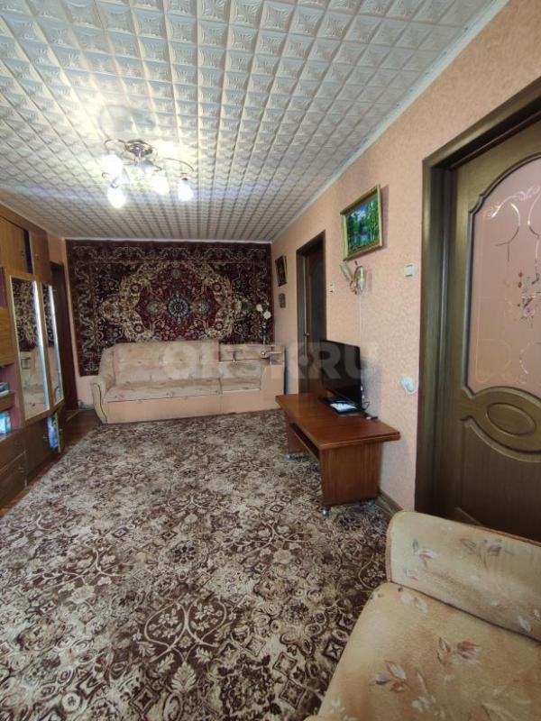 Продаётся уютная 4-комнатная квартира, общей площадью 60.7 квадратных метров, расположенная на четве - Орск