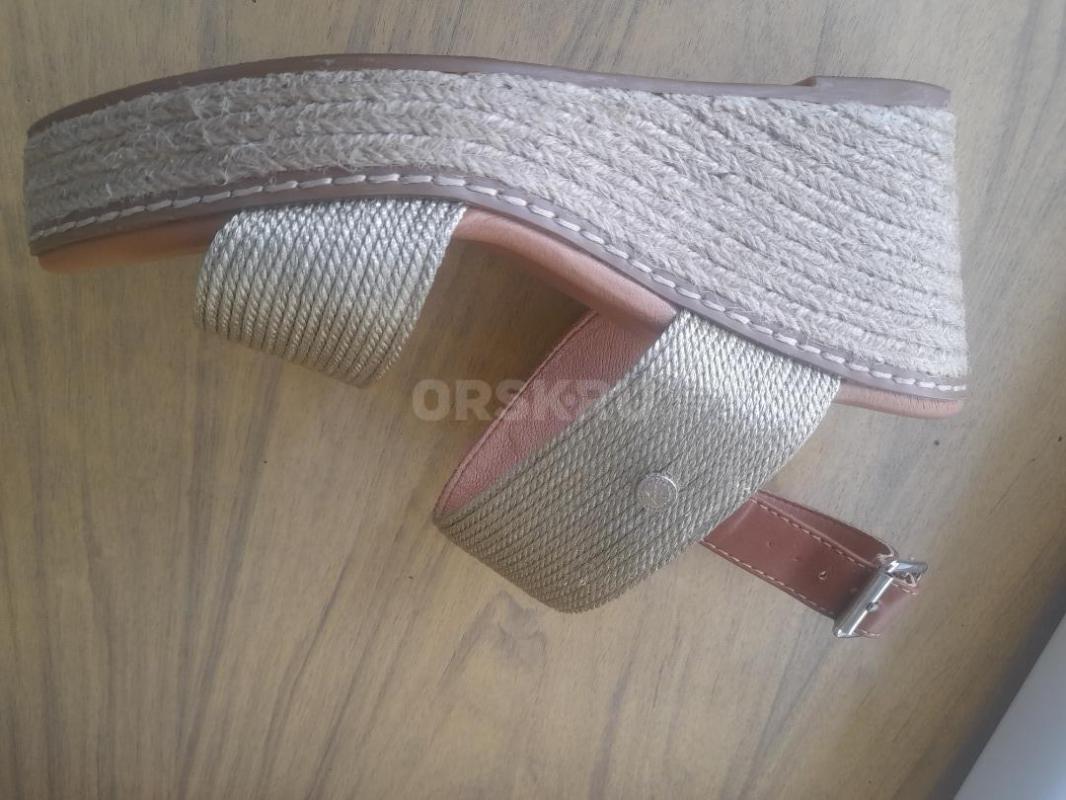 Продам босоножки,  размер 40 - Орск
