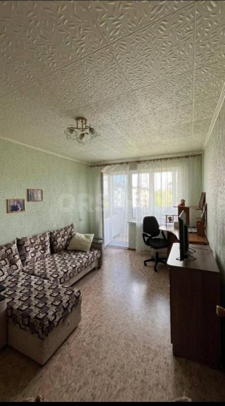 Предлагаю вашему вниманию двухкомнатную квартиру с раздельными комнатами и двумя балконами ! - Орск