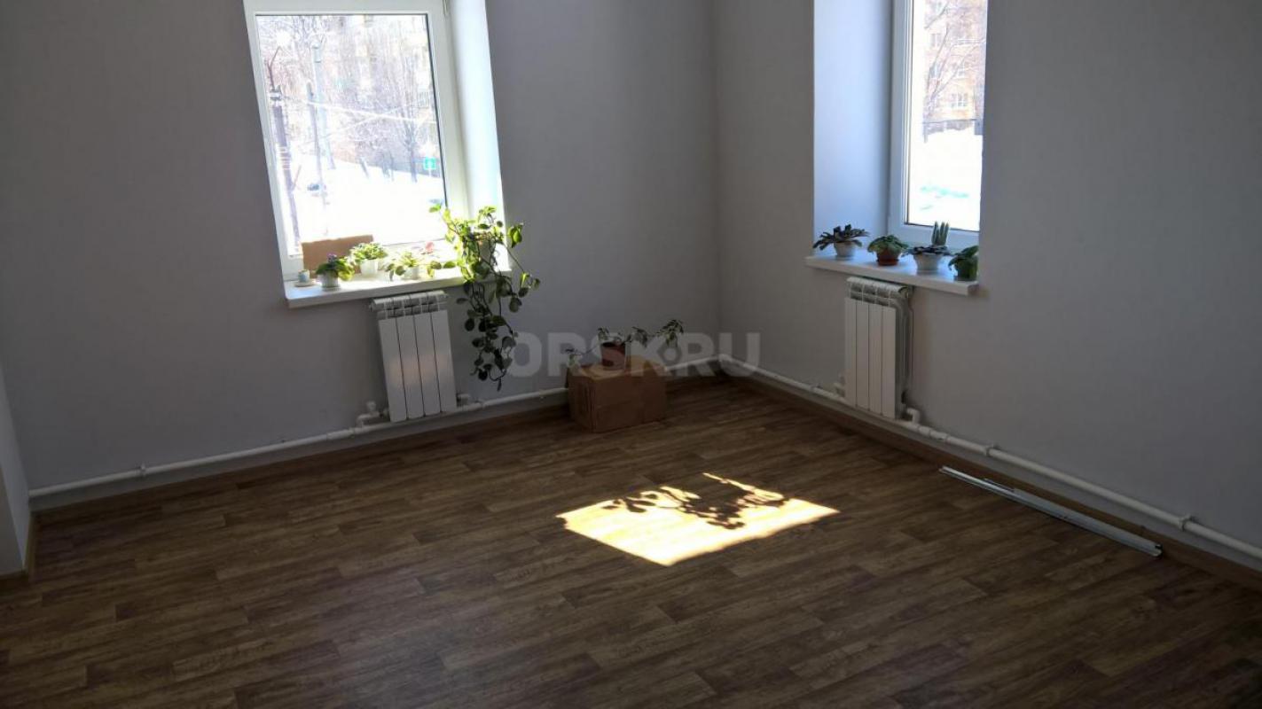 Сдаются площади от 30м² , под офис пункт выдачи заказов ПВЗ. - Орск