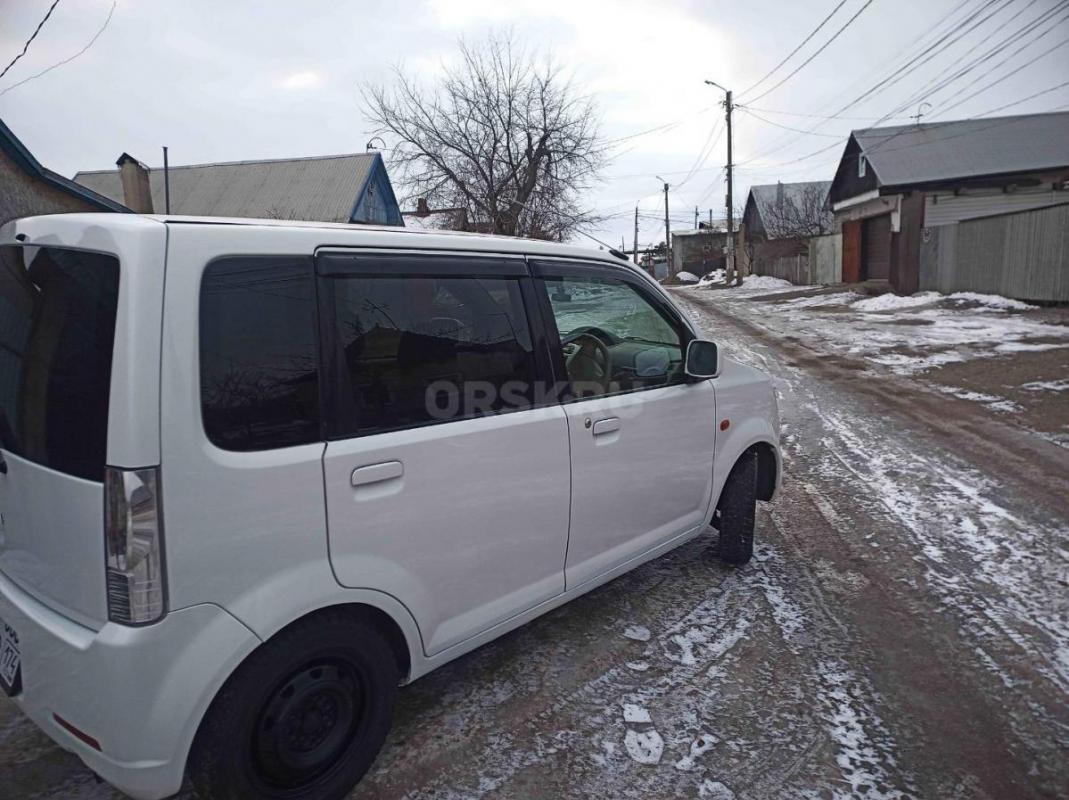 Продам экономичный городской автомобиль производство Япония. - Новотроицк