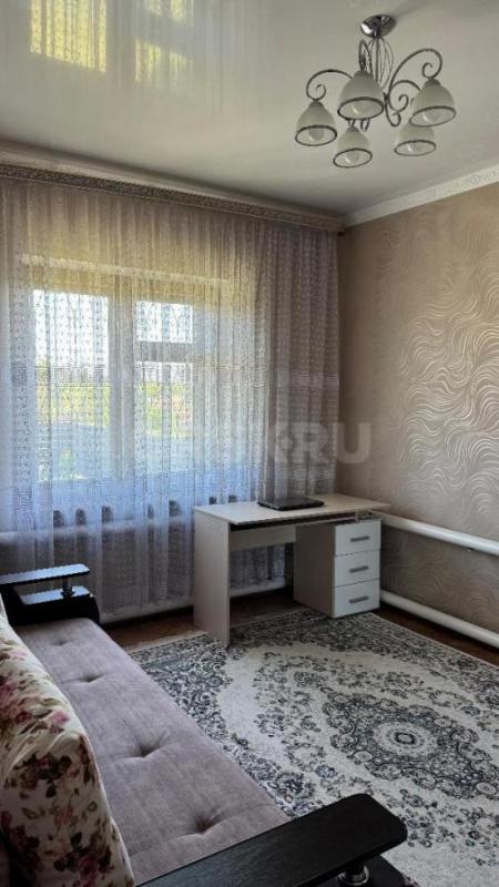 Продается ДОМ 150м2  от собственника

Дом обставлен мебелью, имеется все необходимое для комфортно - Орск