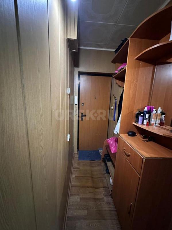 Сдам 2 комнатную квартиру по Вснецова 4 на долгий срок. - Орск