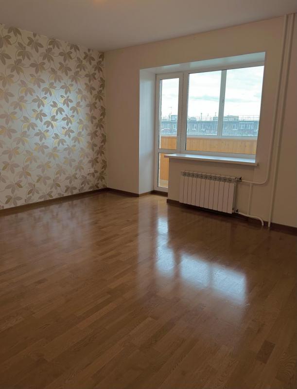 Продается просторная 2-комнатная квартира площадью 83,5 м2. - Орск