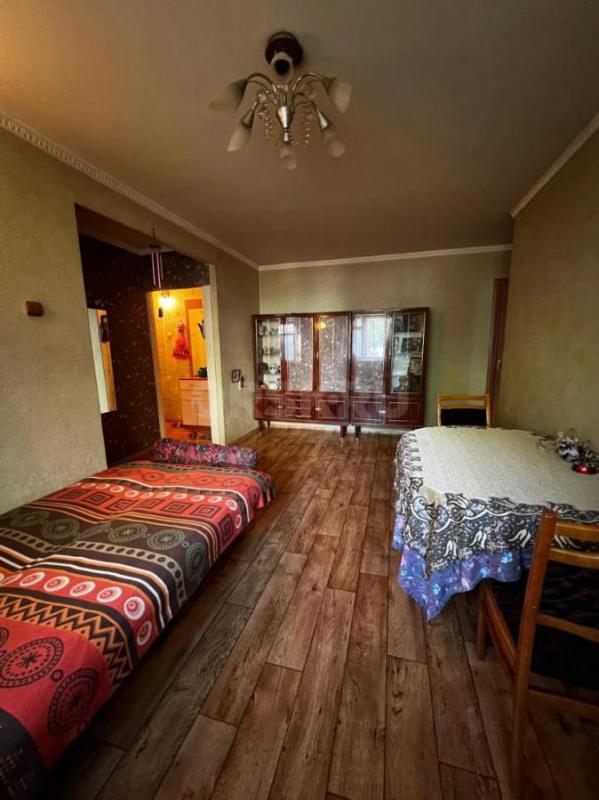 Продам просторную и светлую квартиру площадью 58,5 м², расположенная по адресу: проспект Ленина, дом - Орск