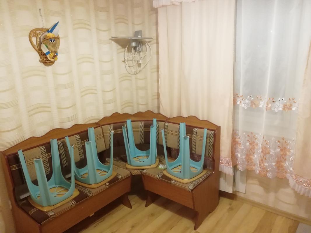 Уютная квартира с видом на речку Разбойку (западная сторона) - Новотроицк