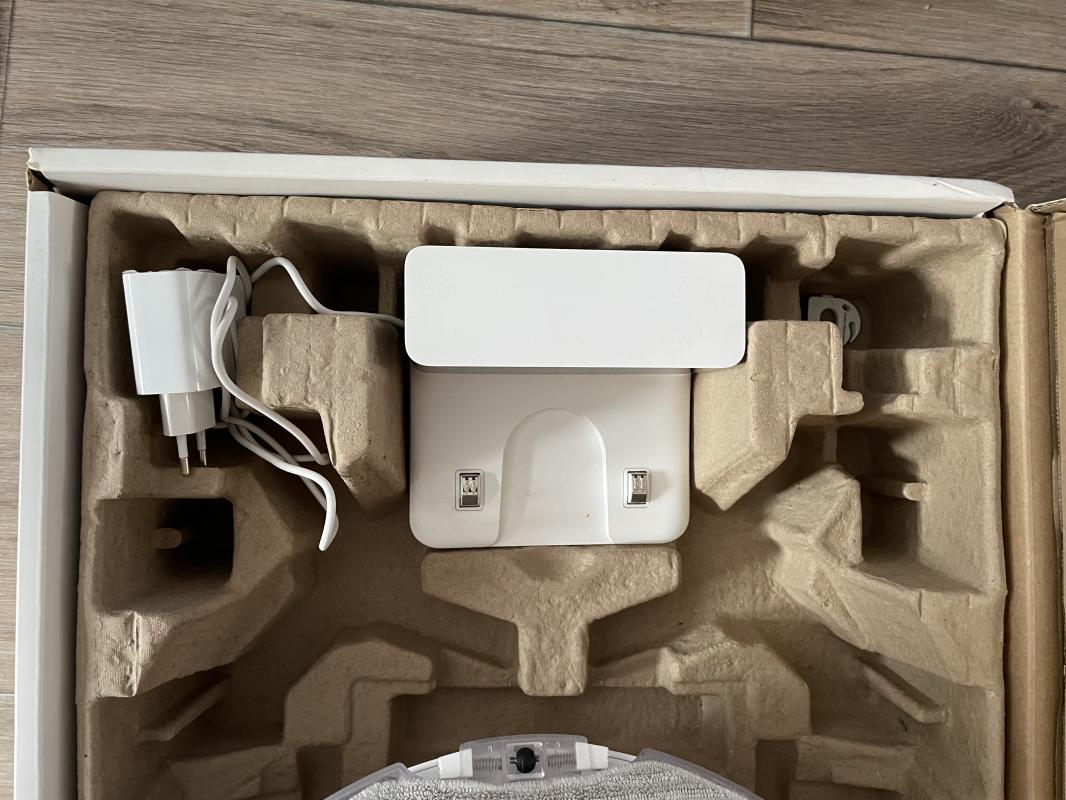 Хіаоmi Робот-пылесос Mi Robot Vacuum

Робот пылесос с функцией влажной уборки. - Новотроицк