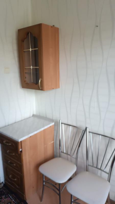 Продам квартиру улучшенной планировки в шестом микрорайоне - Орск