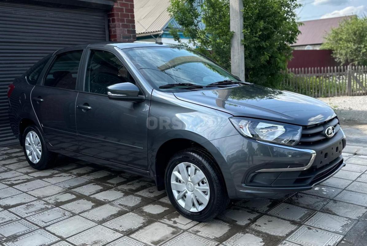 Продам новую LADA GRANTA FL 2025 года выпуска в кузове лифтбек без пробега, будете первым владельцем - Новотроицк