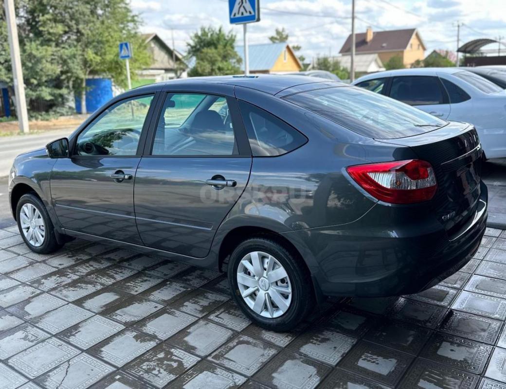 Продам новую LADA GRANTA FL 2025 года выпуска в кузове лифтбек без пробега, будете первым владельцем - Новотроицк