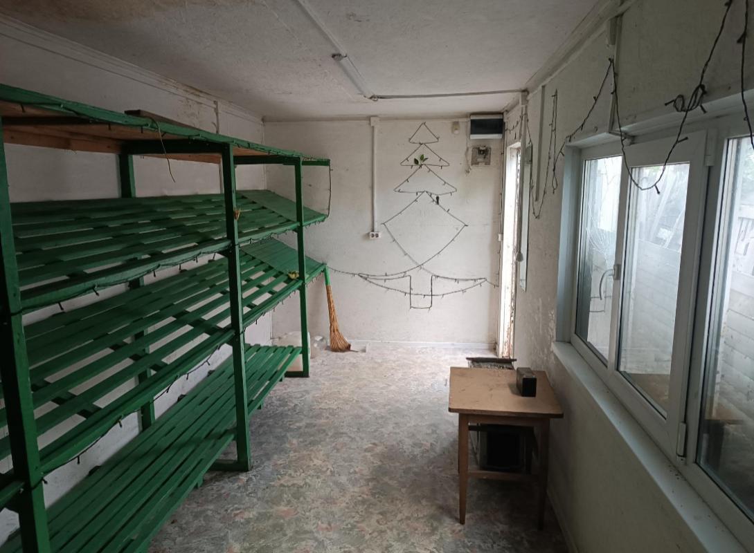 Продам  павильон,размеры (ш. 2,5 х д.6 х в. 2) павильон утеплённый,с кондиционером, освещение,сигнал - Новотроицк