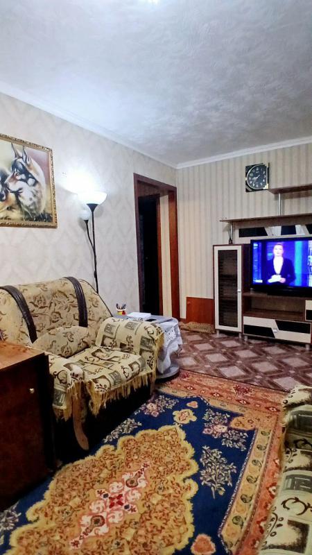 Продается 3-х комнатная  квартира  по адресу г. - Новотроицк
