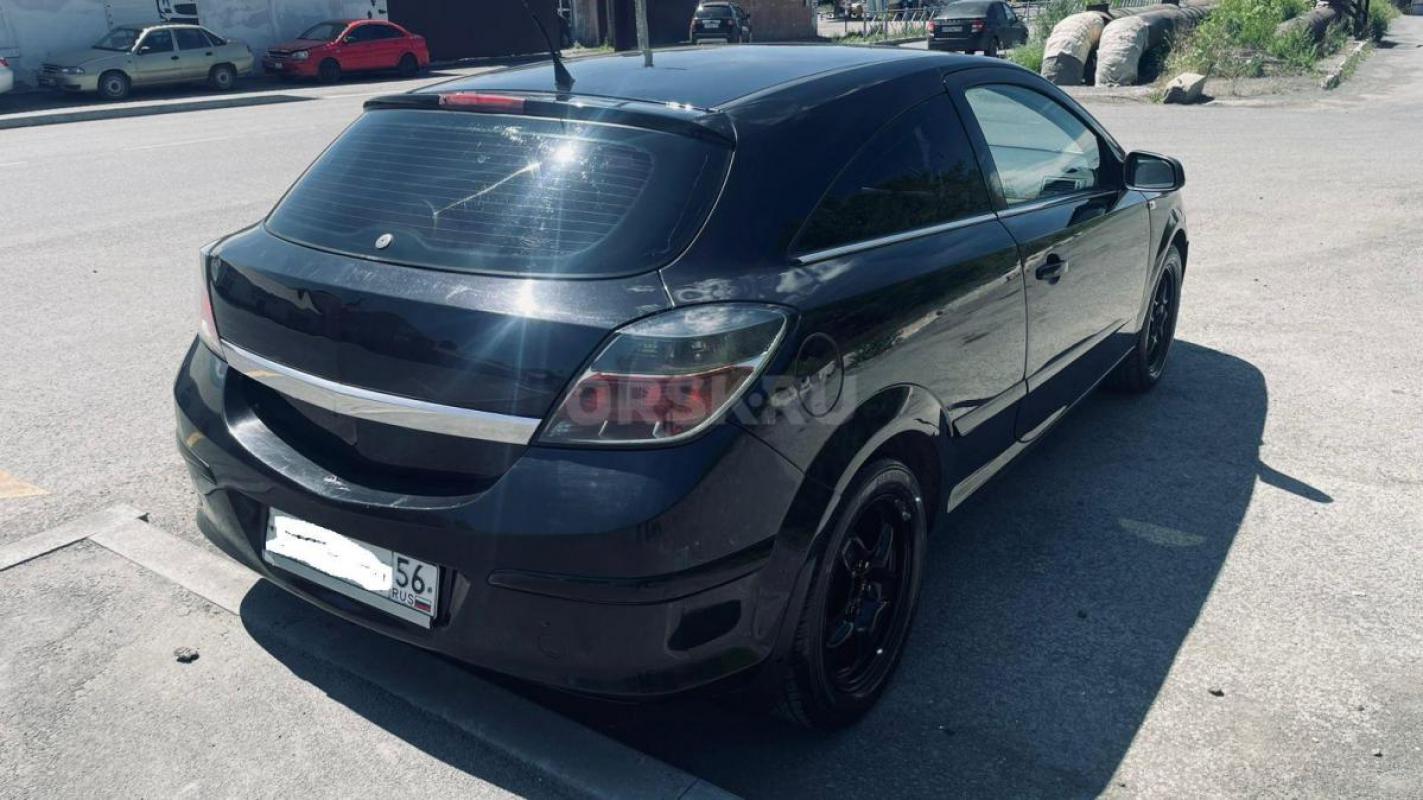 Продается Opel Astra купе, 2006 года

Состояние отличное,

обслуживание проводилось вовремя, - Новотроицк