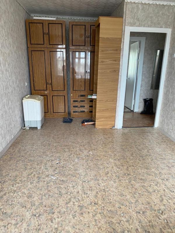 сдам квартиру на длительный срок 
в квартире есть все необходимое 
стиральная машина, холодильник - Новотроицк