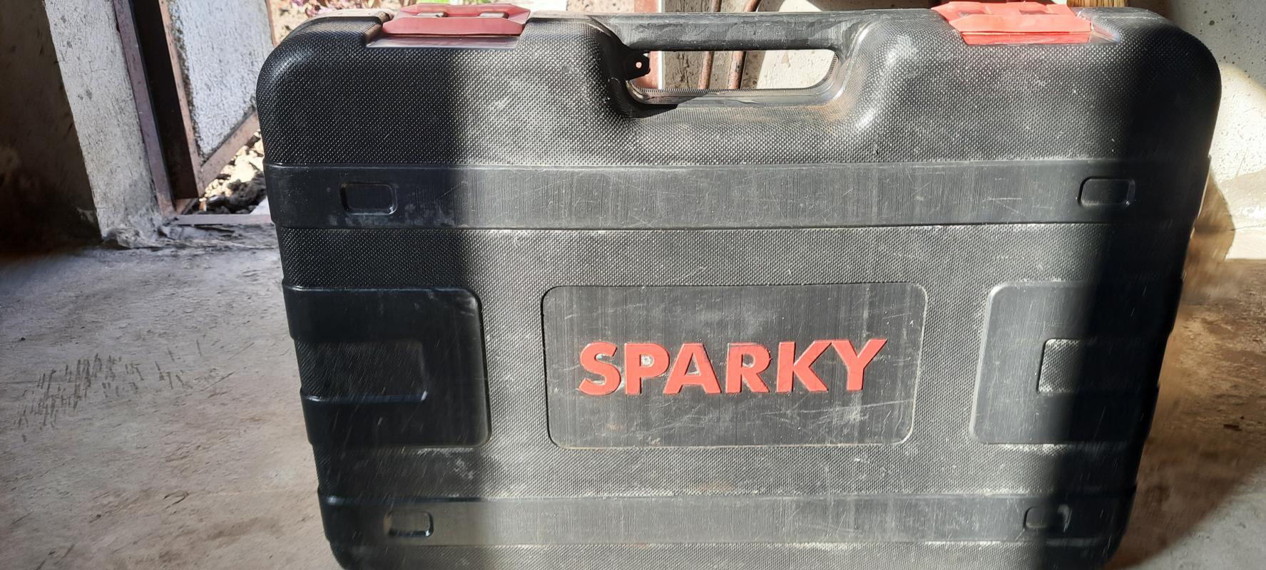 Перфоратор Sparky б/у в рабочем состоянии. - Новотроицк
