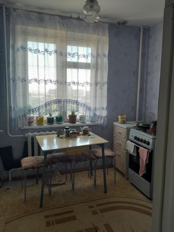 ПРОДАËТСЯ 1 - КОМНАТНАЯ КВАРТИРА, УЛУЧШЕННОЙ ПЛАНИРОВКИ
на 6 этаже, 9 - ти этажного дома по адресу - - Новотроицк