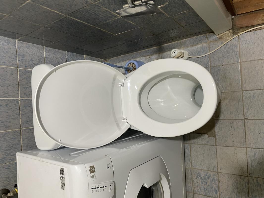 Сдам на длительный срок 2-х комнатную квартиру на 5-м этаже в центре города по адресу г. - Новотроицк