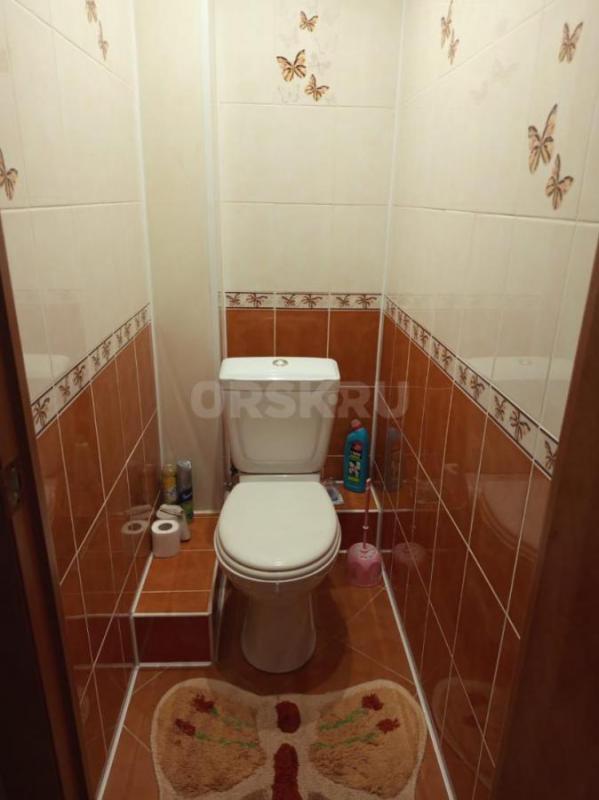 Продаётся 3-комнатная квартира, на 8 этаже в 9-этажном доме. - Орск