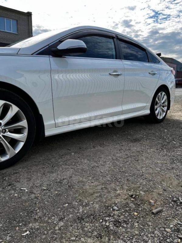 Продам Hyundai Sonata 2017 года 
С салона выехала в 2018 году
С 2018 года и по сей день один владе - Гай