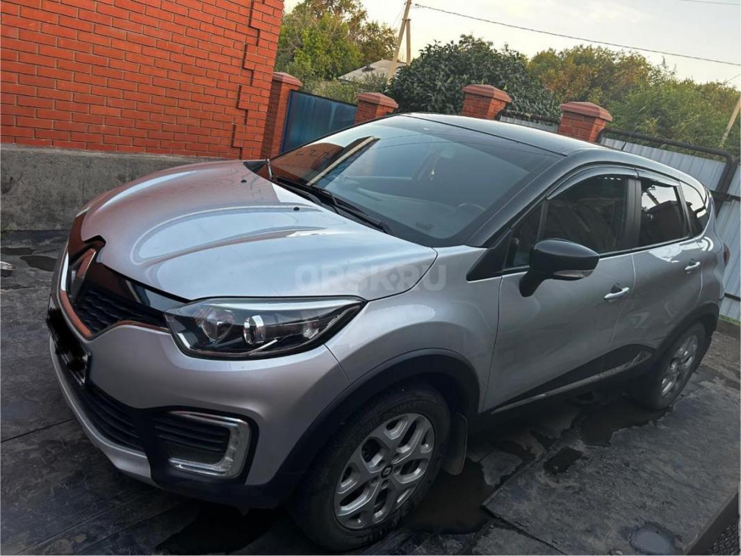 Отдам в хорошие руки Renault Kaptur выпуск декабрь 2016, выехал из салона март 2017. - Орск