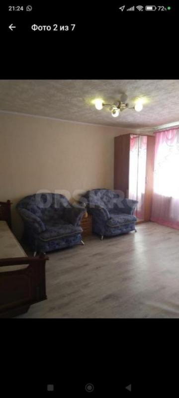 Продам 1 к КВ  3/5 ост Авангард. - Орск