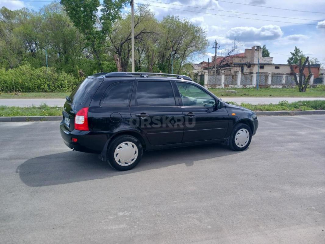 Состояние новой машины
С автосалона в одних руках 
Ездили очень редко
Вложении не требует 
Музык - Орск