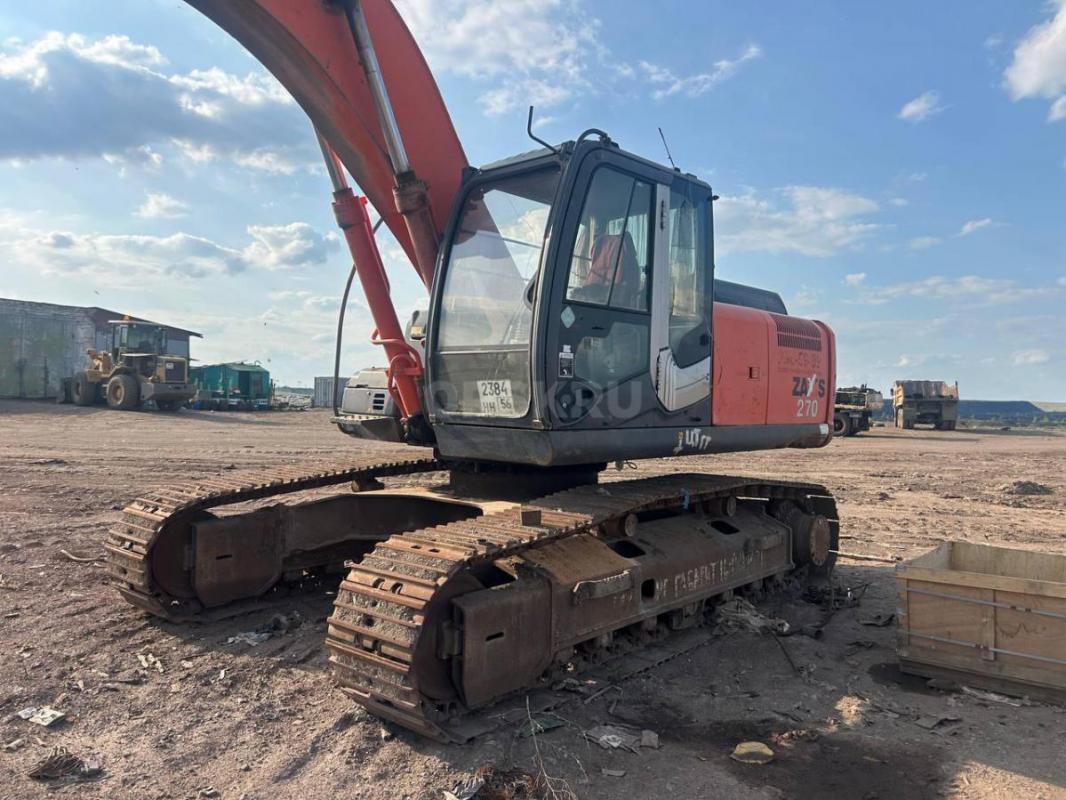 Экскаватор HITACHI ZX270-3 гусеничный. - Орск