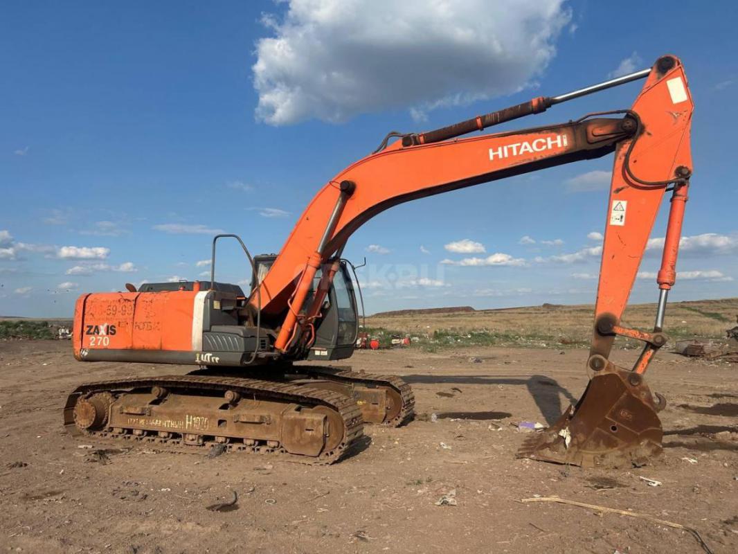 Экскаватор HITACHI ZX270-3 гусеничный. - Орск