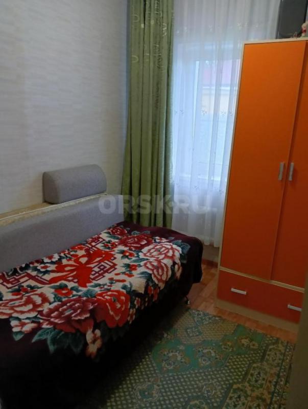 Продам квартиру в доме на 4-ëх хозяев.р-он ОЗТП. - Орск