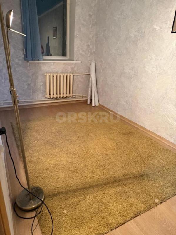Сдам на длительный срок 3 ком квартиру - Орск