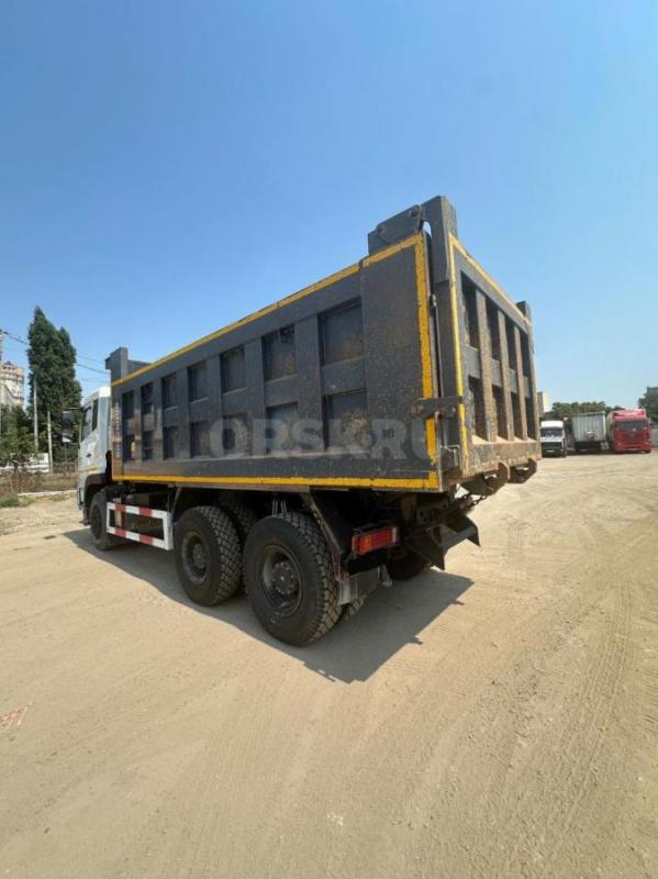 Продам Самосвал DongFeng 6х4 , 2022 год , без ДТП , кондёр + музыка , кузов 20 кубов с подогревом , - Орск