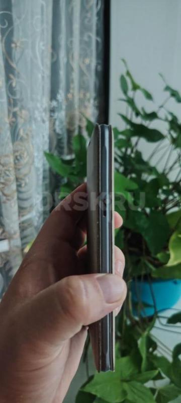 Продам Samsung J5 510fn работает без нареканий, но отсутствует  кнопка питания, можно включать скреп - Орск